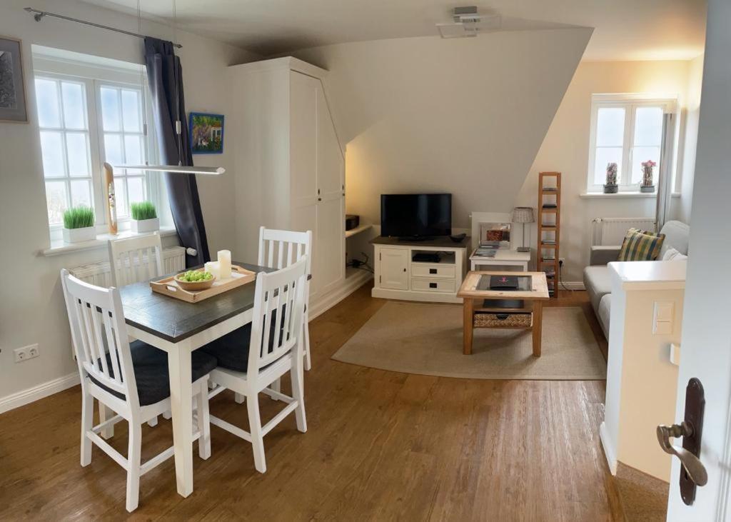 Apartment Warfthues, App 5